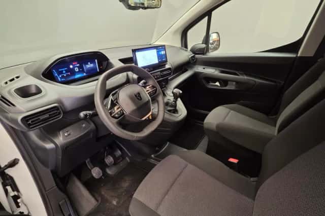 Peugeot Partner (2024) thumbnail 3