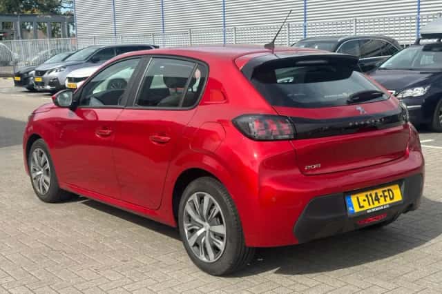 Peugeot 208 (2021) thumbnail 6