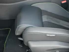 Peugeot e-408 (2025) thumbnail 9