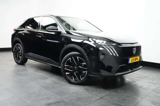 Peugeot 3008 (2025) thumbnail 3