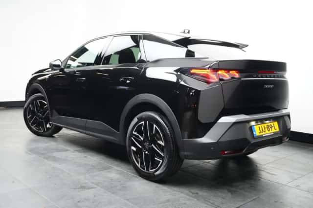 Peugeot 3008 (2025) thumbnail 5