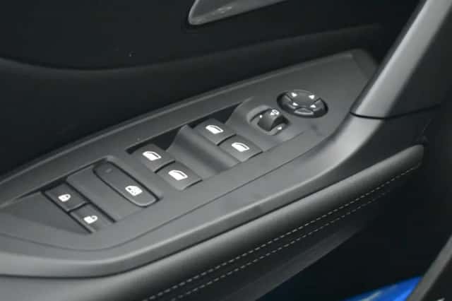 Peugeot 308 (2025) thumbnail 15