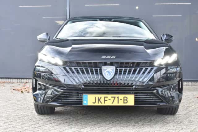 Peugeot 308 (2025) thumbnail 4