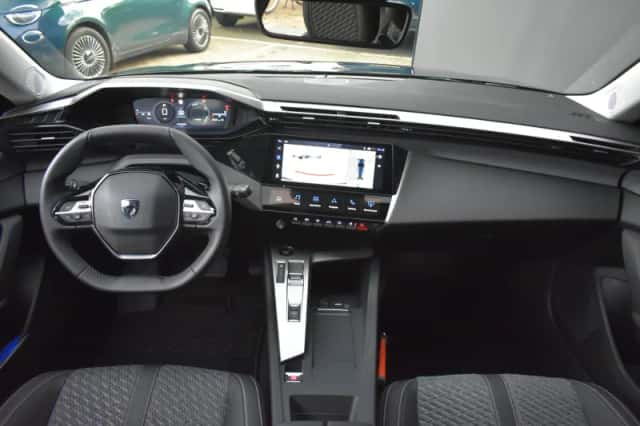 Peugeot 308 (2025) thumbnail 10