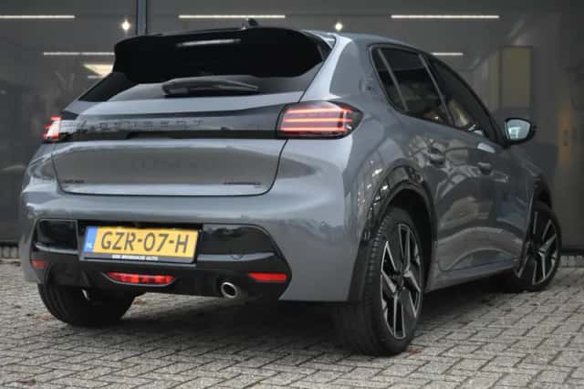 Peugeot 208 (2025) thumbnail 2