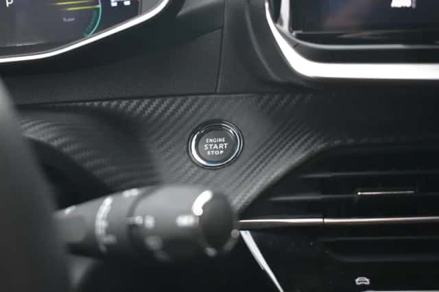 Peugeot 208 (2025) thumbnail 17