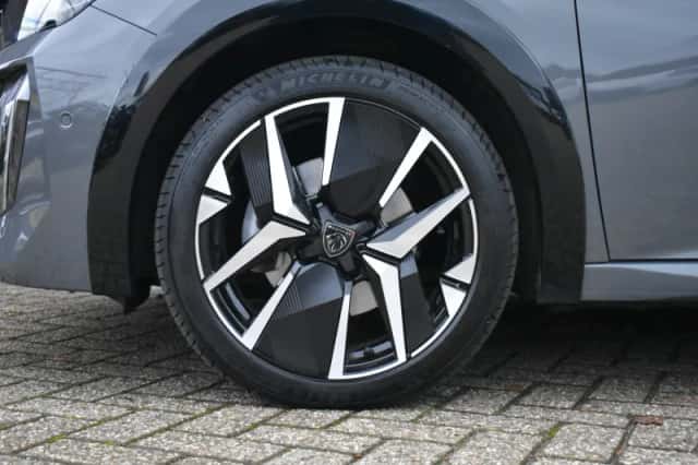 Peugeot 208 (2025) thumbnail 32