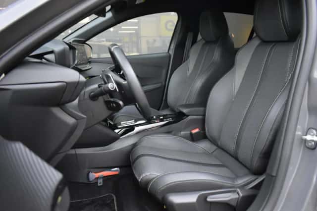 Peugeot 208 (2025) thumbnail 7
