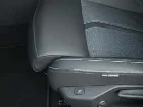 Peugeot 408 (2025) thumbnail 8