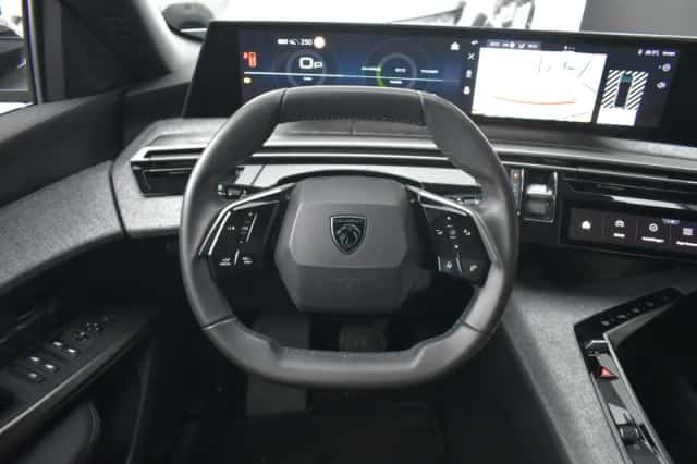 Peugeot 3008 (2025) thumbnail 11