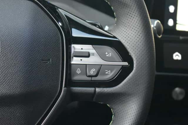 Peugeot e-308 (2025) thumbnail 14