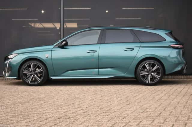 Peugeot 308 (2025) thumbnail 3