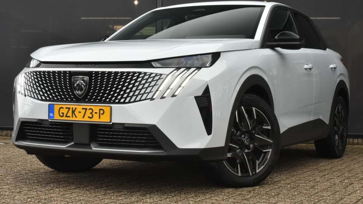 Peugeot 3008 (2025) — foto 1