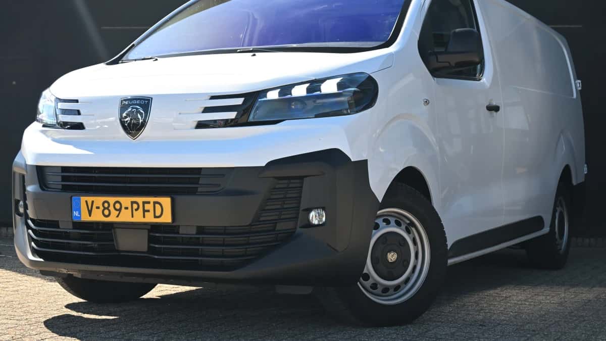 Peugeot Expert (2024) — foto 1