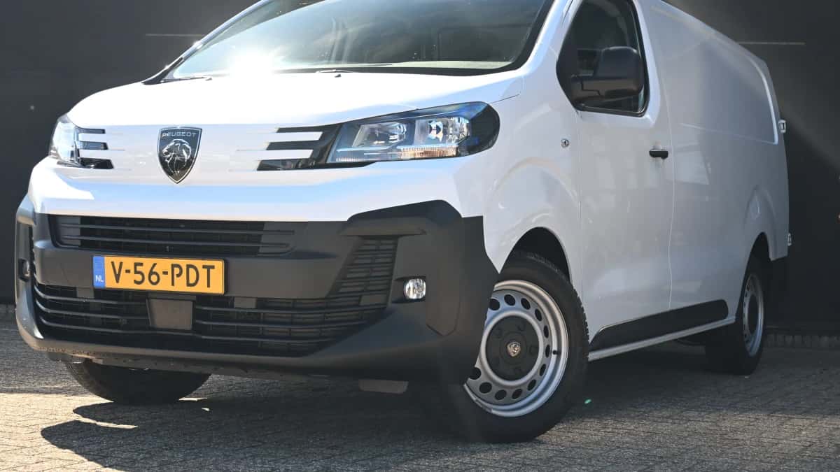 Peugeot Expert (2024) — foto 1
