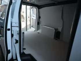 Peugeot Expert (2024) thumbnail 23