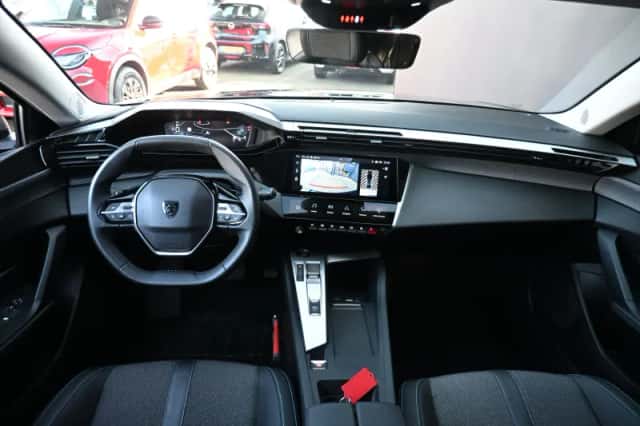 Peugeot 408 (2025) thumbnail 10