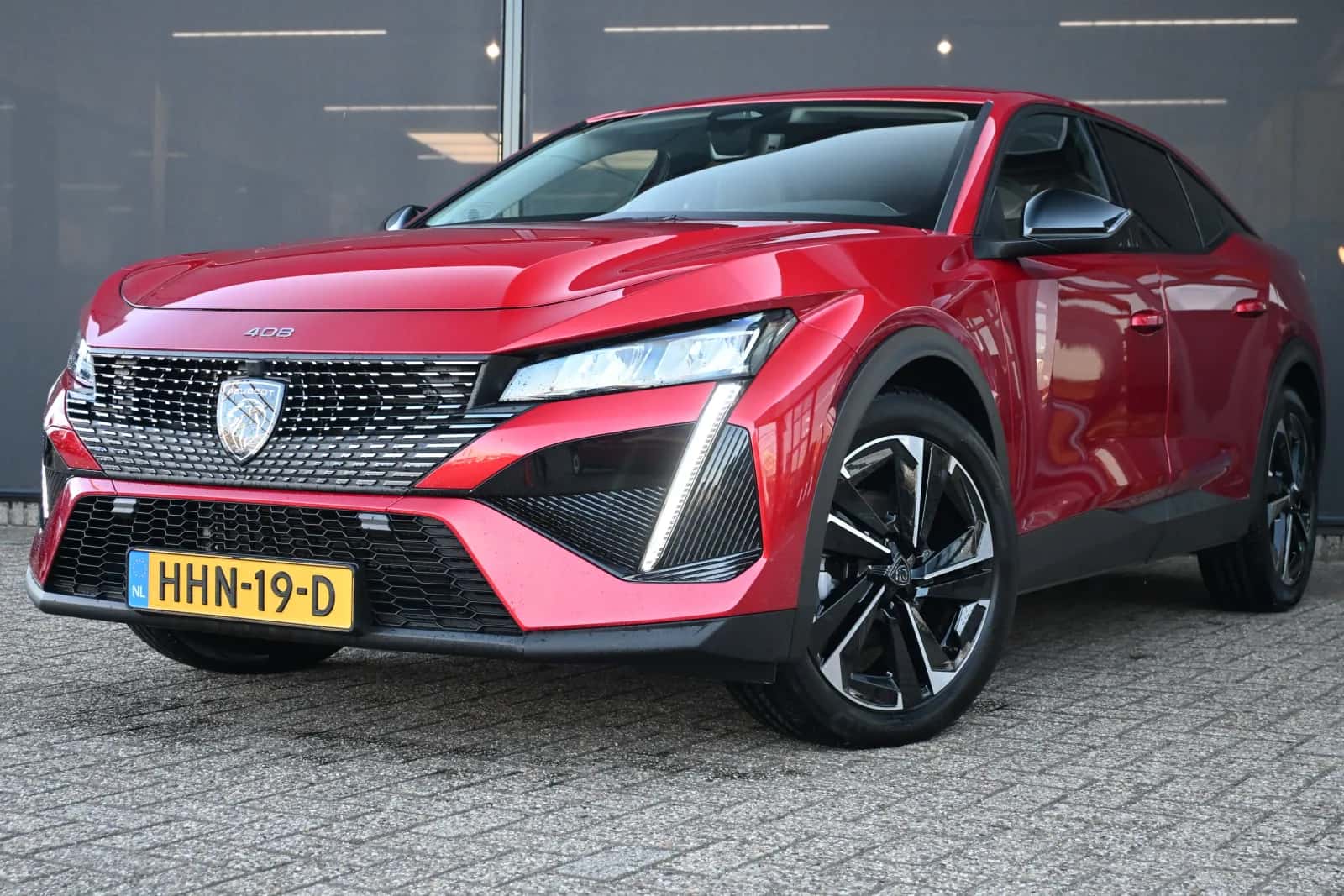 Peugeot 408 (2025) — foto 1