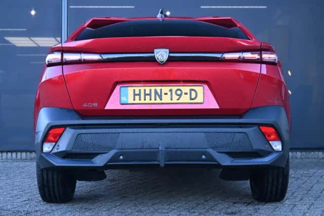 Peugeot 408 (2025) thumbnail 5