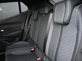 Peugeot 2008 (2025) thumbnail 12