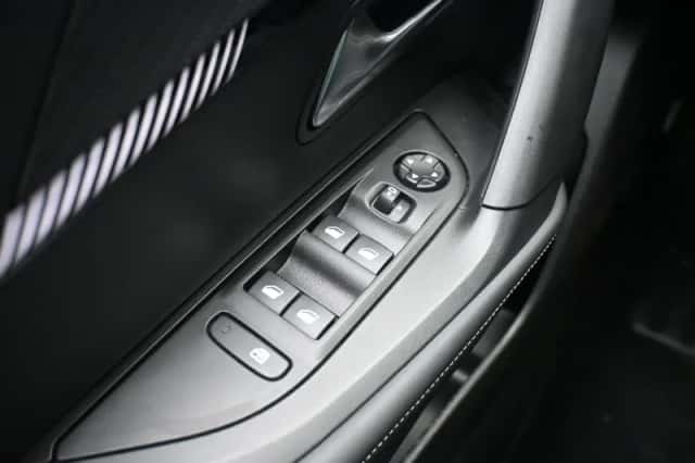 Peugeot 2008 (2025) thumbnail 16