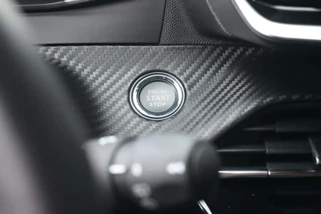 Peugeot 2008 (2025) thumbnail 28