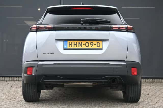 Peugeot 2008 (2025) thumbnail 5