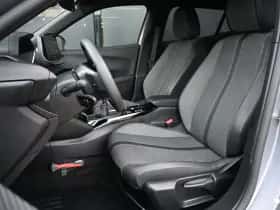 Peugeot 2008 (2025) thumbnail 8