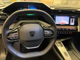 Peugeot 308 (2023) thumbnail 5