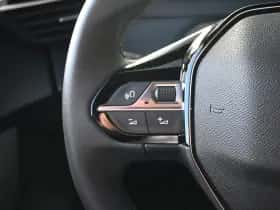 Peugeot e-2008 (2024) thumbnail 16
