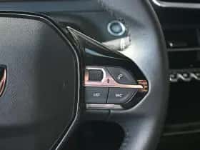 Peugeot e-2008 (2024) thumbnail 17