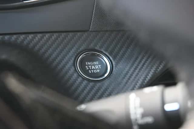 Peugeot e-2008 (2024) thumbnail 18