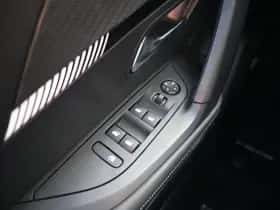 Peugeot e-2008 (2024) thumbnail 19