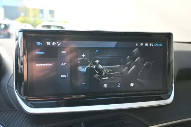 Peugeot e-2008 (2024) thumbnail 23