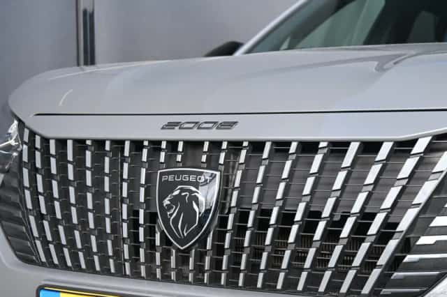 Peugeot e-2008 (2024) thumbnail 35