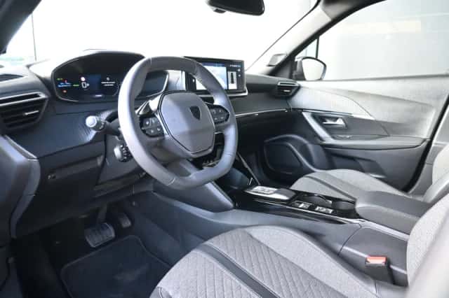 Peugeot e-2008 (2024) thumbnail 7