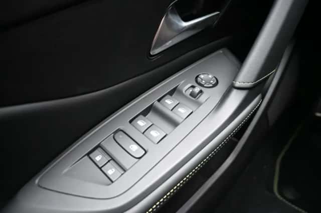 Peugeot e-408 (2026) thumbnail 17
