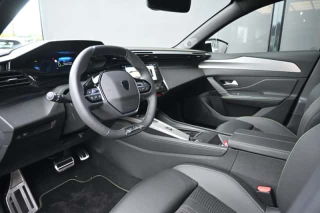 Peugeot e-408 (2026) thumbnail 6