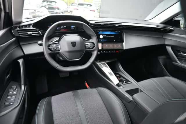 Peugeot 408 (2025) thumbnail 12