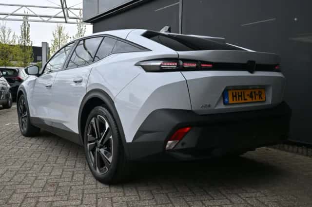 Peugeot 408 (2025) thumbnail 30