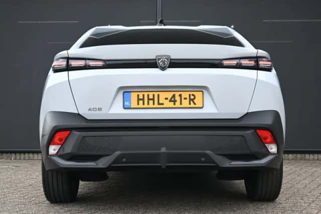 Peugeot 408 (2025) thumbnail 5