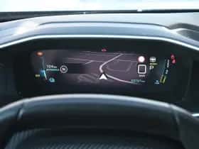 Peugeot e-2008 (2022) thumbnail 16