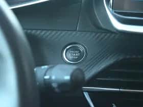 Peugeot e-2008 (2022) thumbnail 20