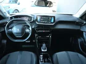 Peugeot e-2008 (2022) thumbnail 10