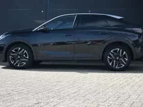 Peugeot 3008 (2025) thumbnail 3