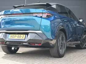 Peugeot e-3008 (2025) thumbnail 2
