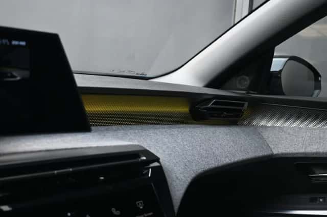 Peugeot e-3008 (2025) thumbnail 27