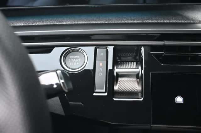 Peugeot e-3008 (2025) thumbnail 38