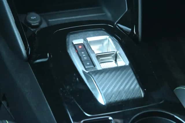 Peugeot e-2008 (2025) thumbnail 19