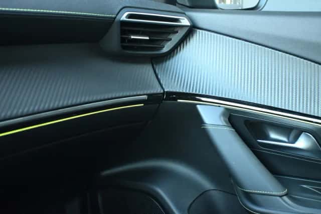 Peugeot e-2008 (2025) thumbnail 25